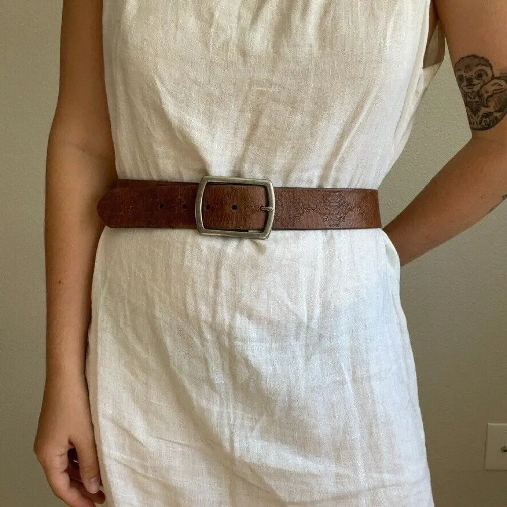 Buckle Womens Brown Leather Floral Hippie Boho Belt Sz L - Picture 1 of 8